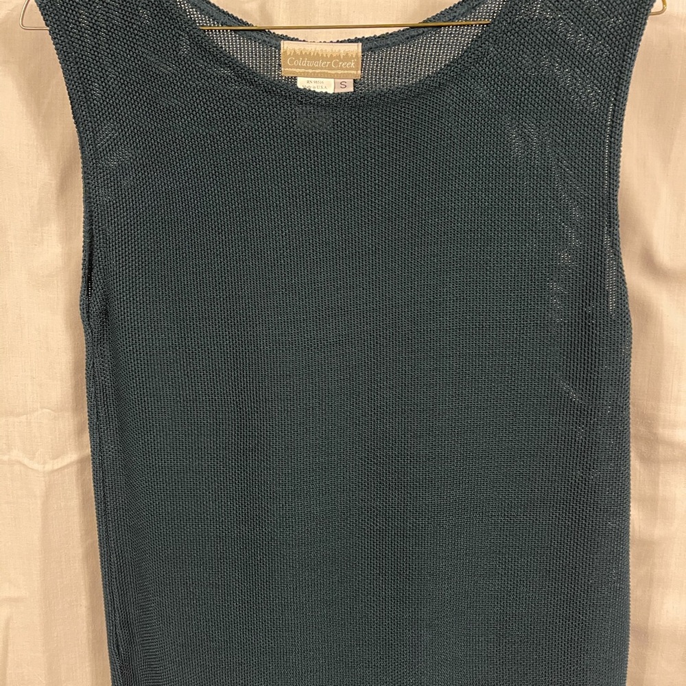 Pullover tank